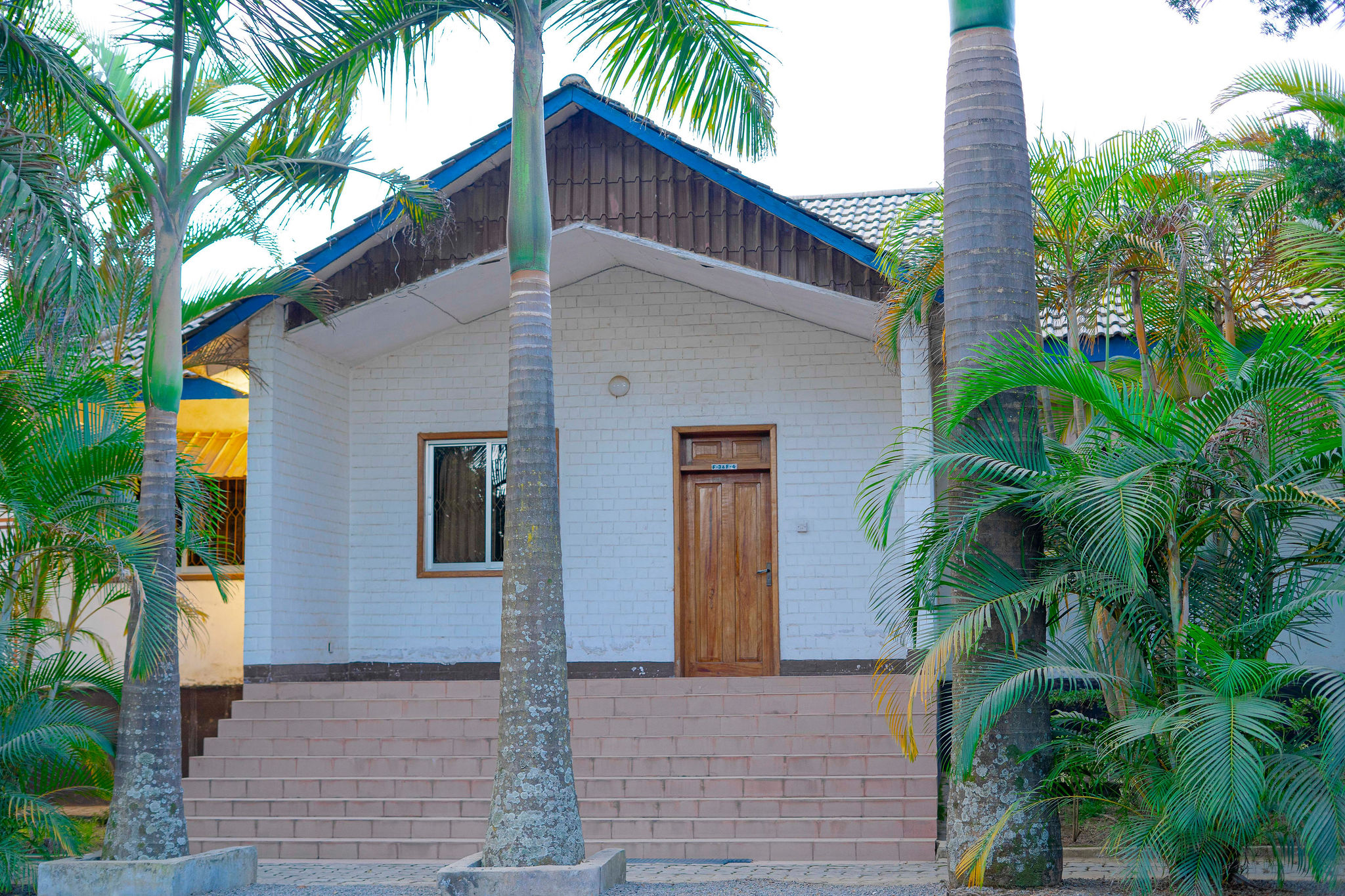 Mbeya Forest Hill Motel exterior